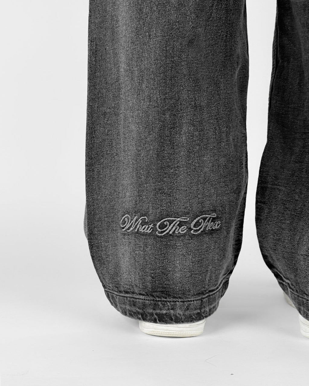 Black Rugged Baggy Jeans