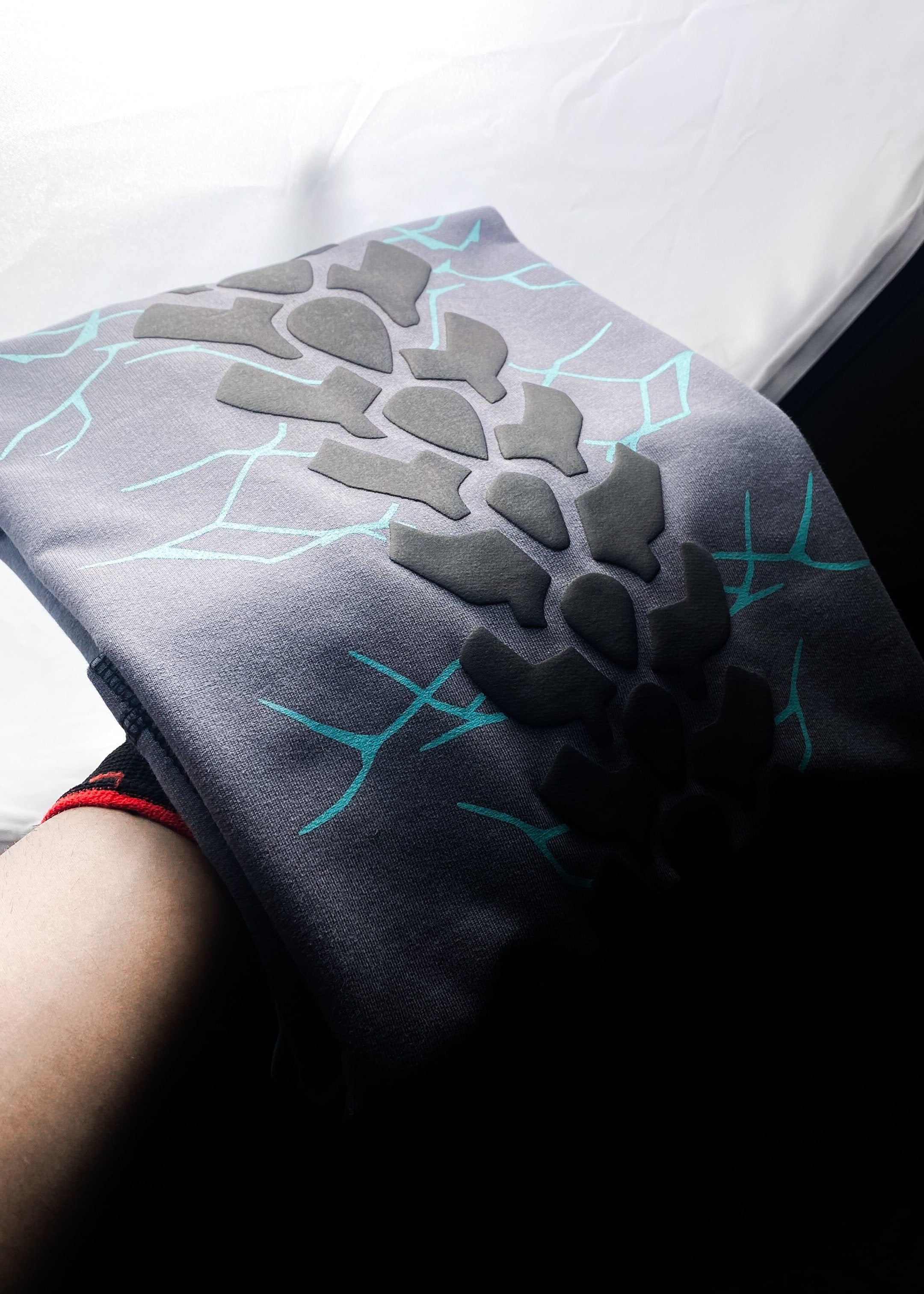 CYBORG / COMBAT / OVERSIZED T-SHIRT