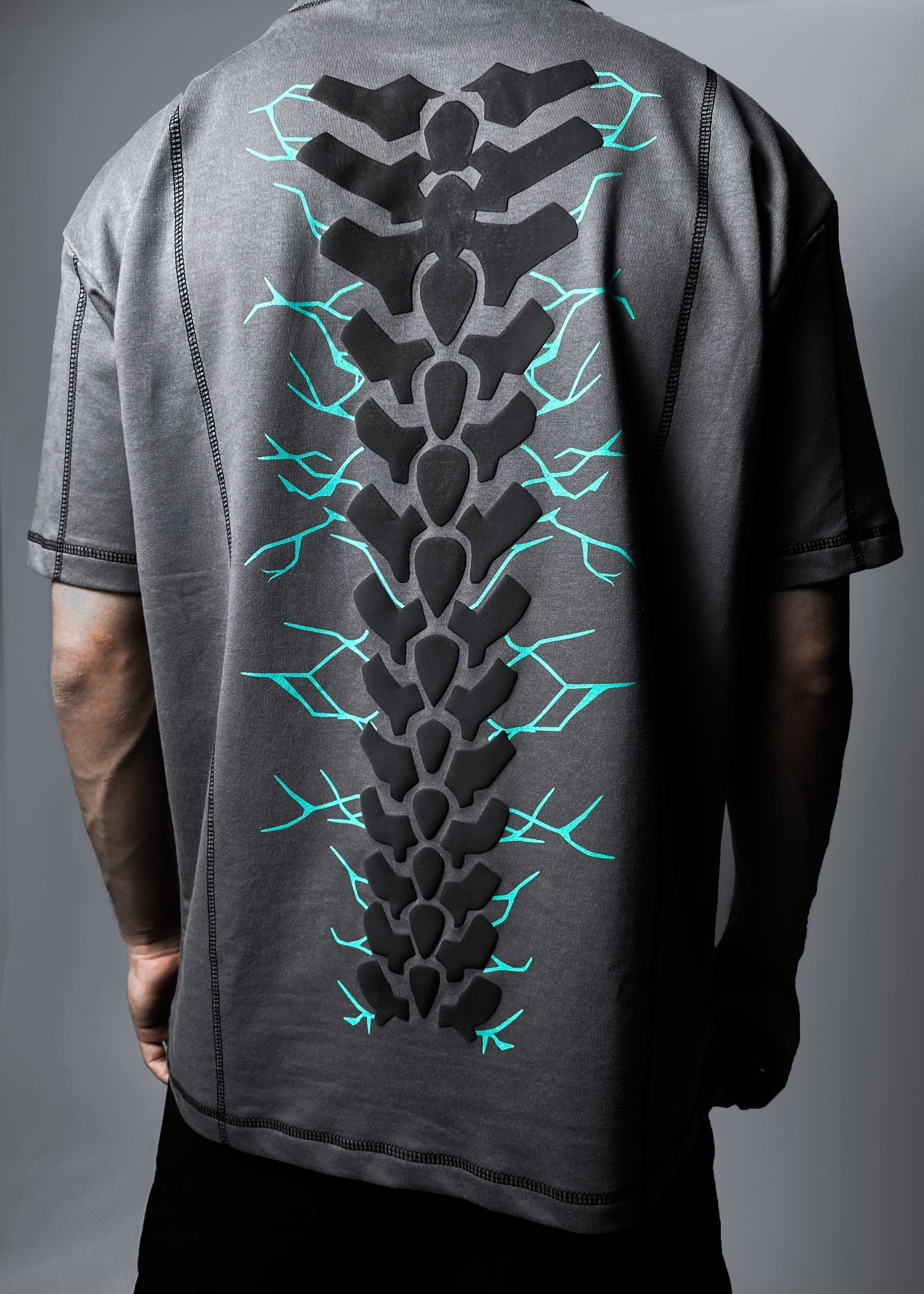 CYBORG / COMBAT / OVERSIZED T-SHIRT