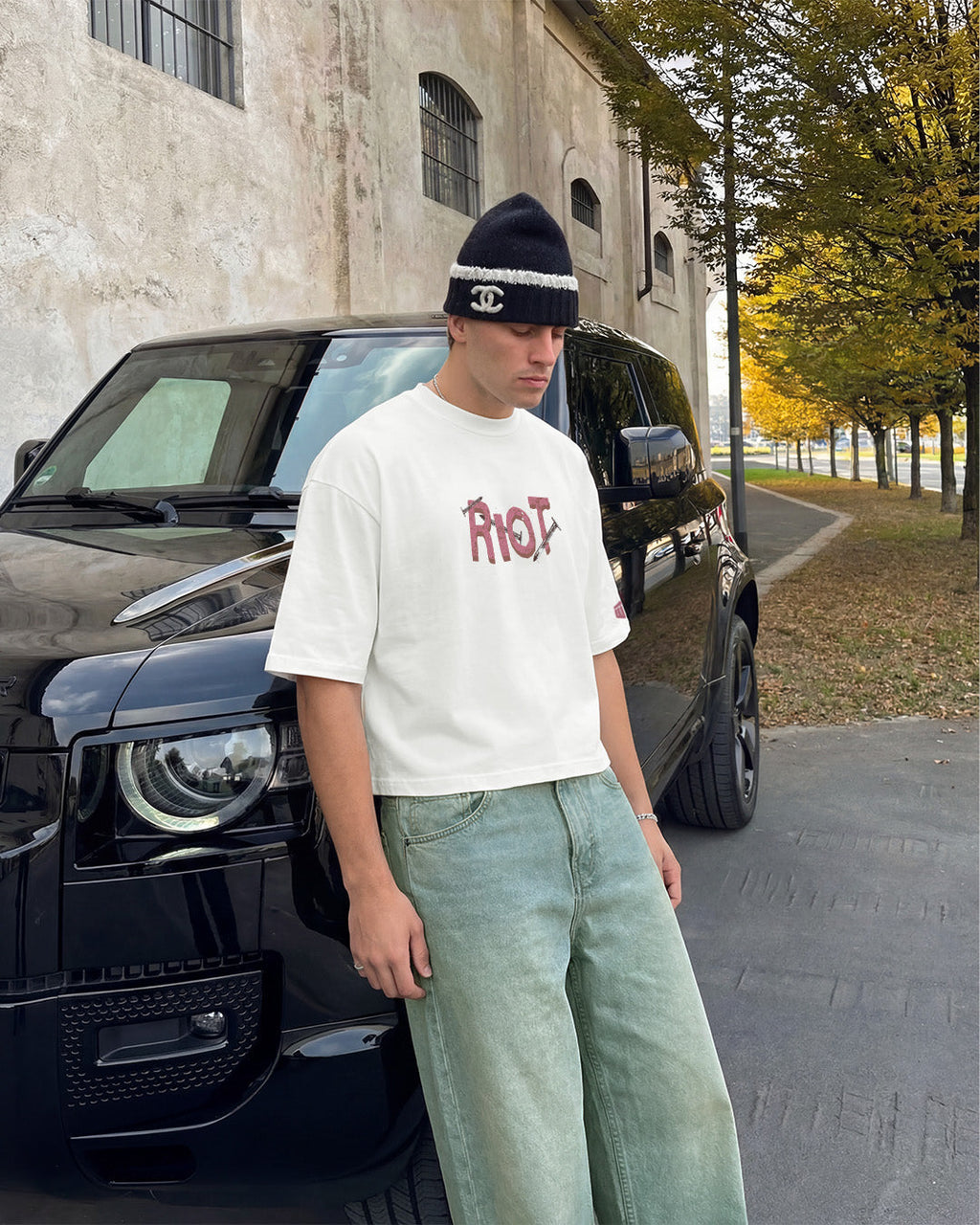 Riot Off White Boxy-Fit White T-shirt