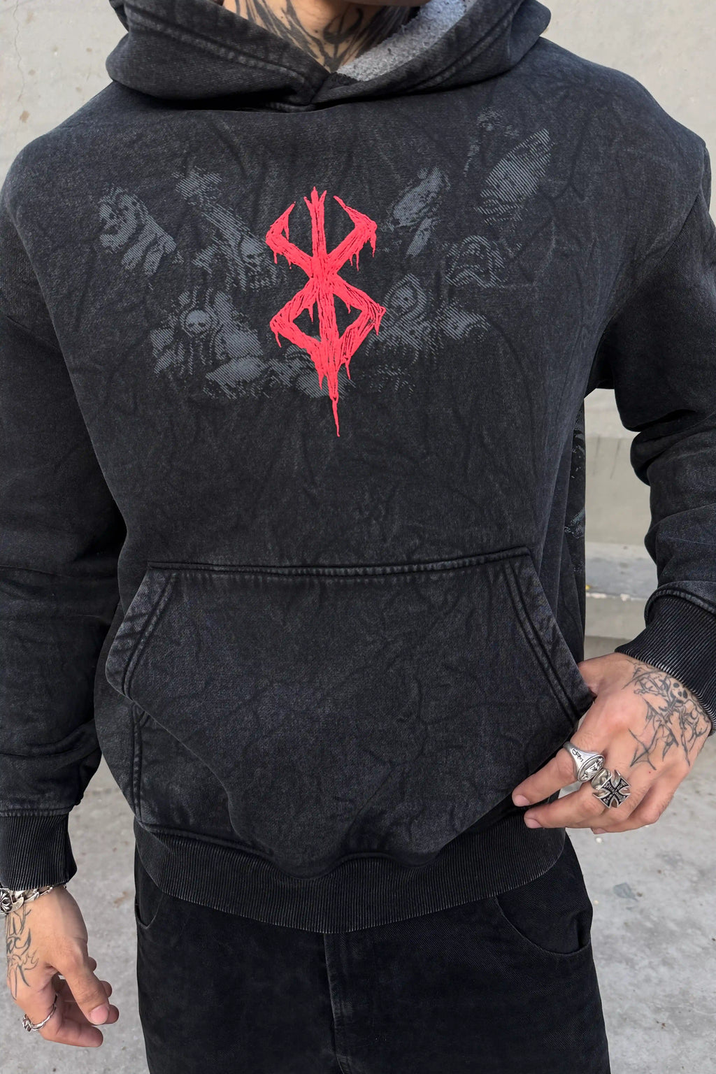 BLACK SWORDSMAN