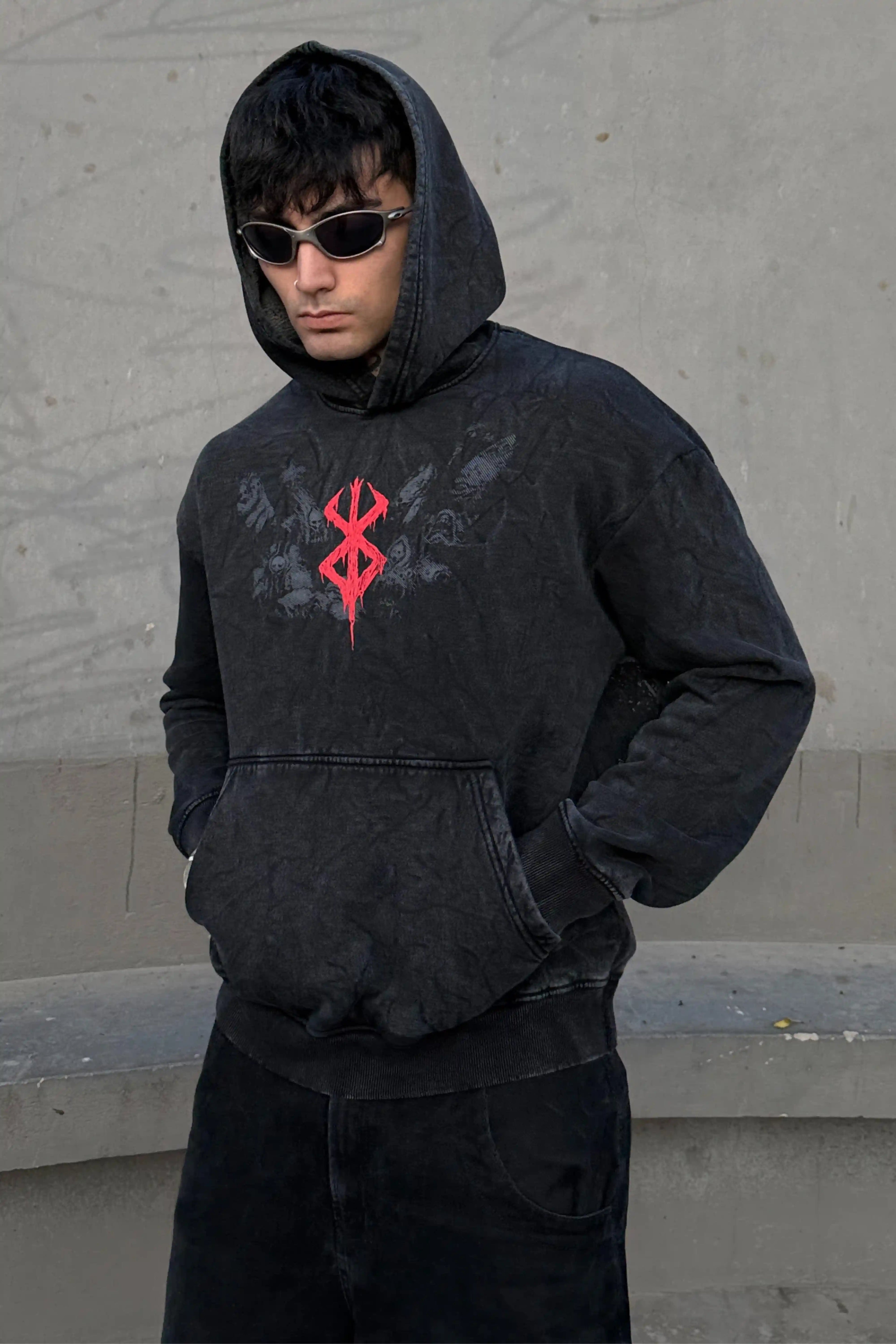 BLACK SWORDSMAN